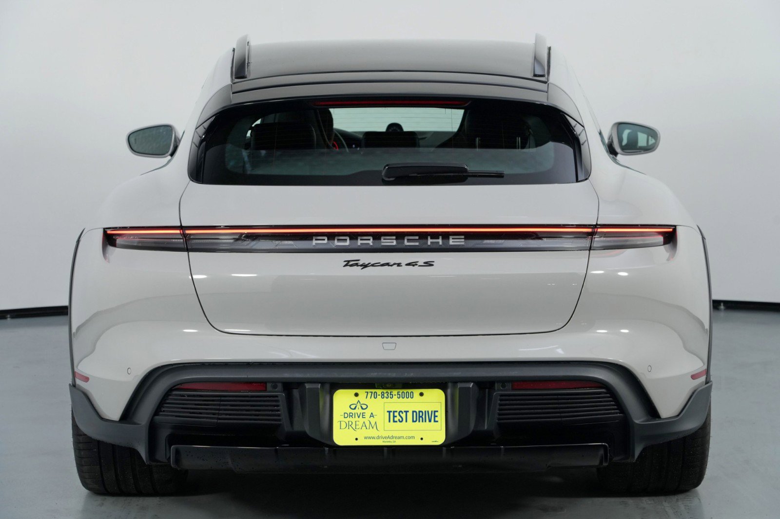 Used 2025 Porsche Taycan 4S w/ Premium Package image 56