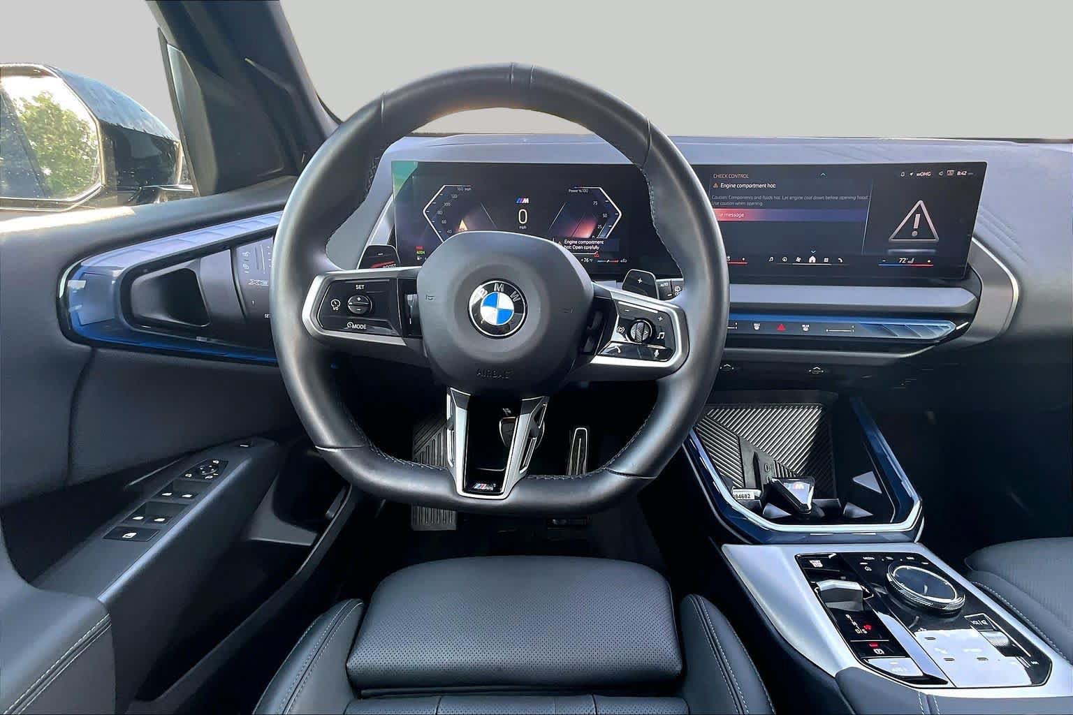 Used 2025 BMW X3 xDrive30i w/ Premium Package AWD/4WD image 5