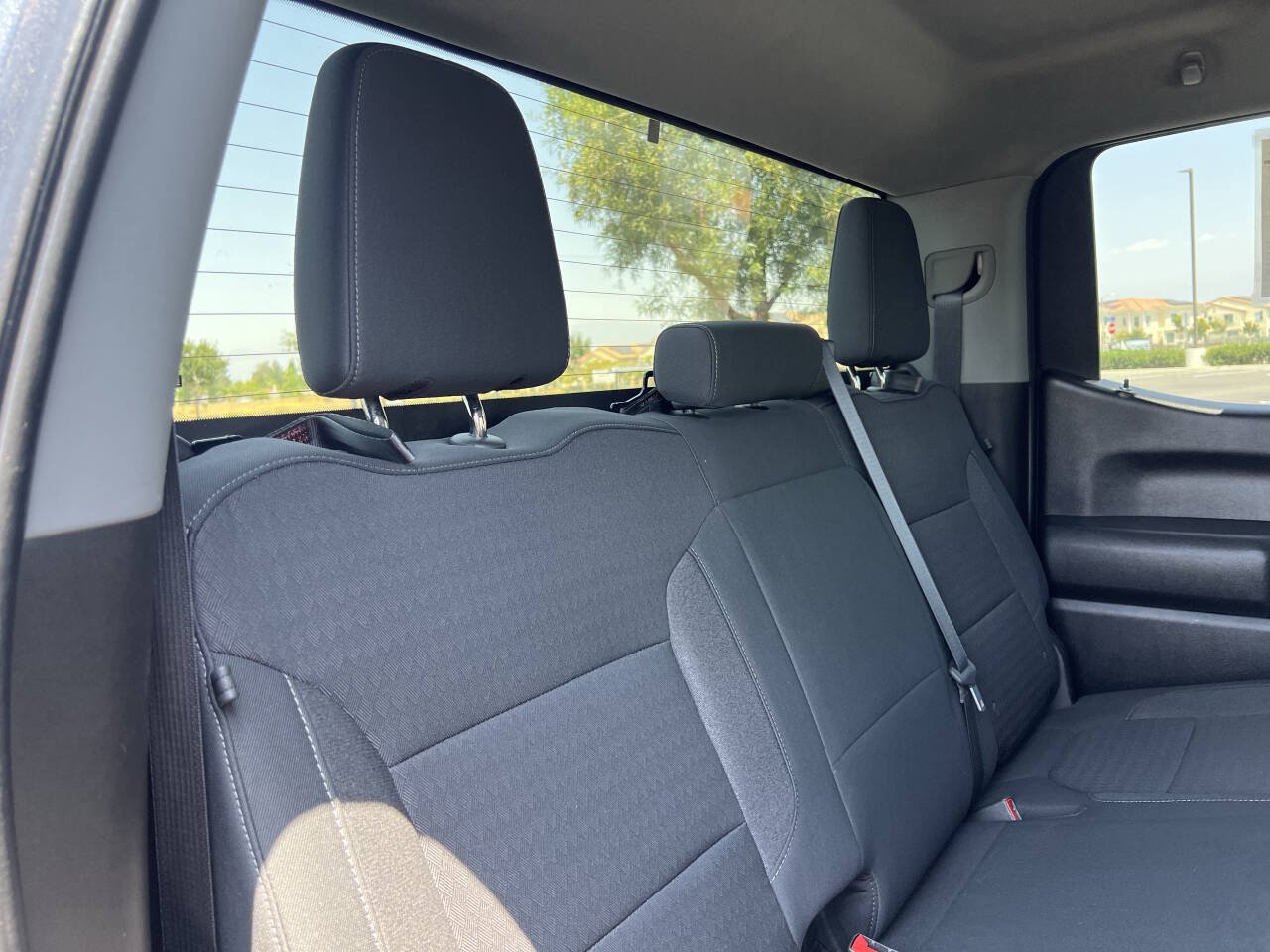 Used 2021 Chevrolet Silverado 1500 LT RWD image 25