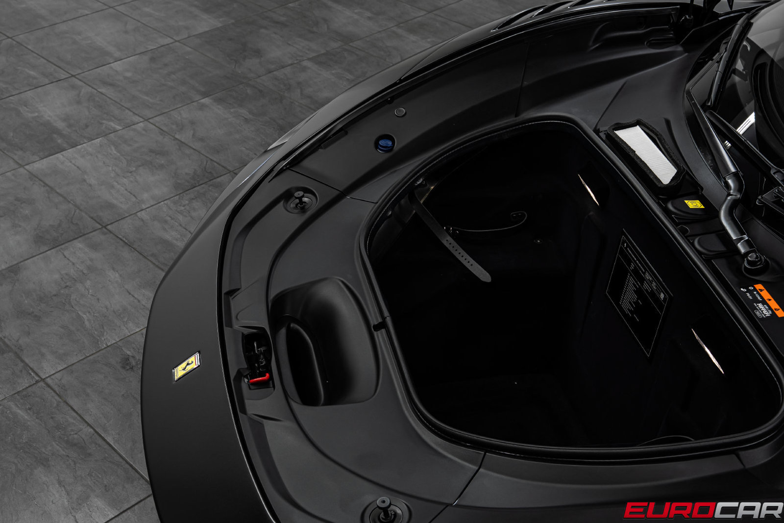 Used 2022 Ferrari F8 Tributo RWD image 14