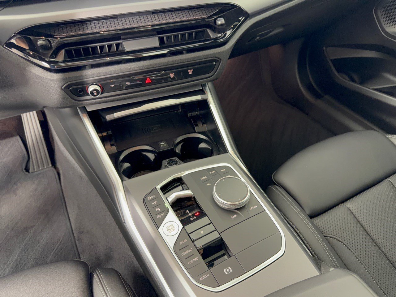 Certified 2025 BMW 230i xDrive Coupe w/ Premium Package AWD/4WD image 22