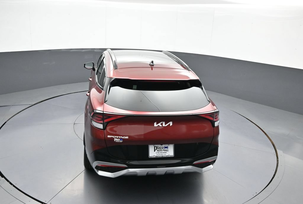Certified 2025 Kia Sportage SX FWD image 40