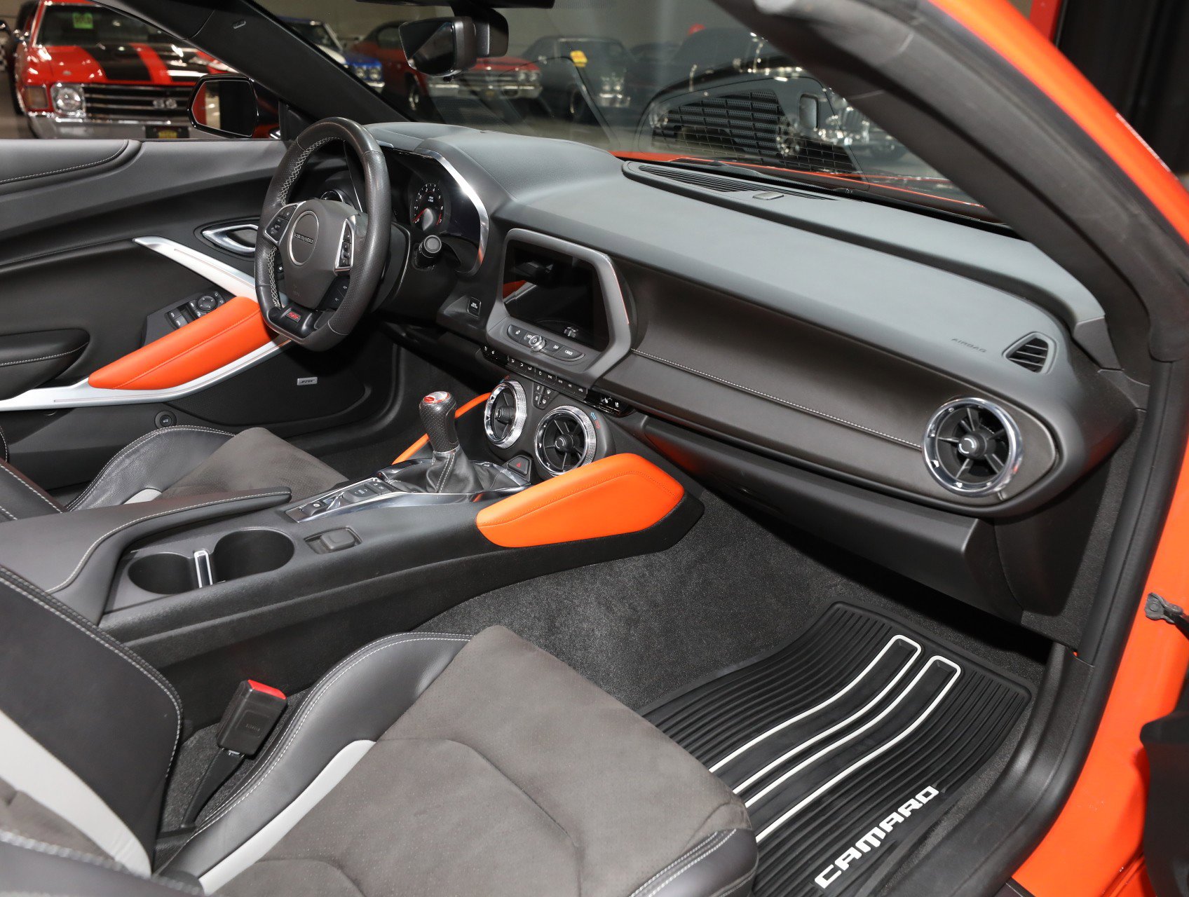 Used 2020 Chevrolet Camaro SS RWD image 51