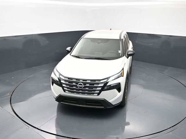 Certified 2025 Nissan Rogue S image 18