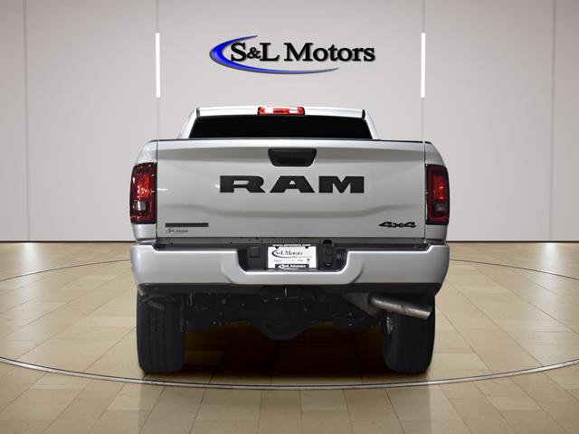 New 2026 RAM 2500 Big Horn AWD/4WD image 7