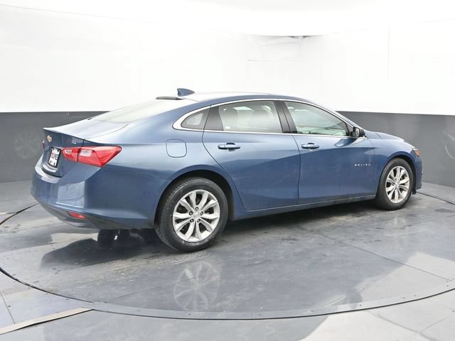 Used 2024 Chevrolet Malibu LT FWD image 2