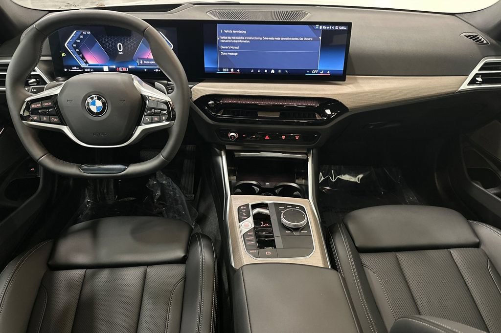 Used 2025 BMW 330i xDrive Sedan w/ Premium Package AWD/4WD image 15
