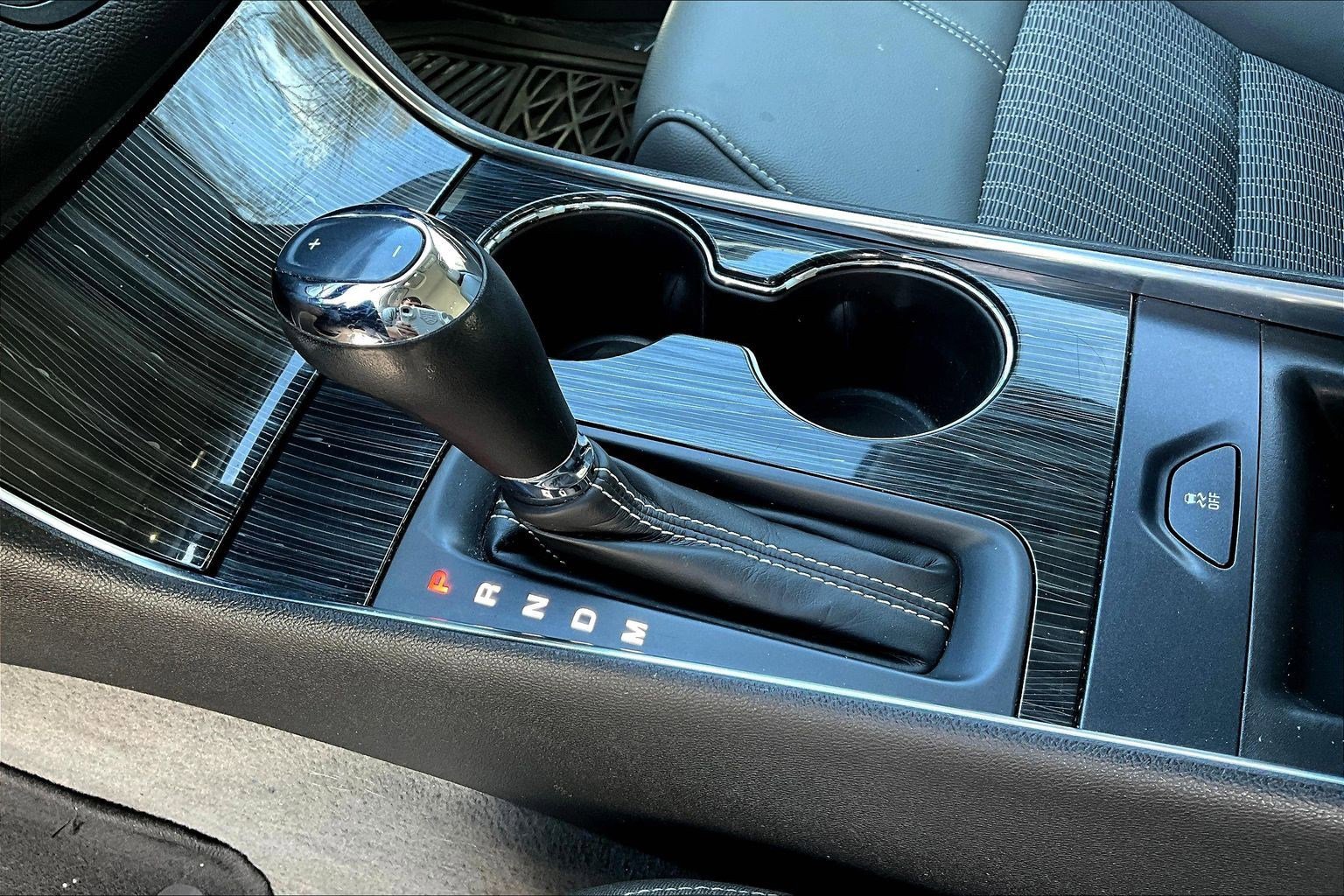 Used 2018 Chevrolet Impala LS image 17