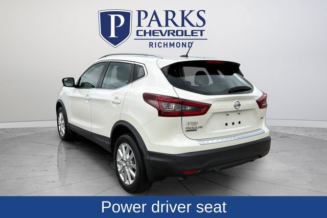 Used 2021 Nissan Rogue Sport SV FWD image 6