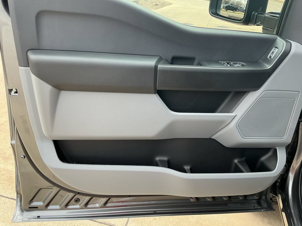 New 2026 Ford F250 XL AWD/4WD image 6