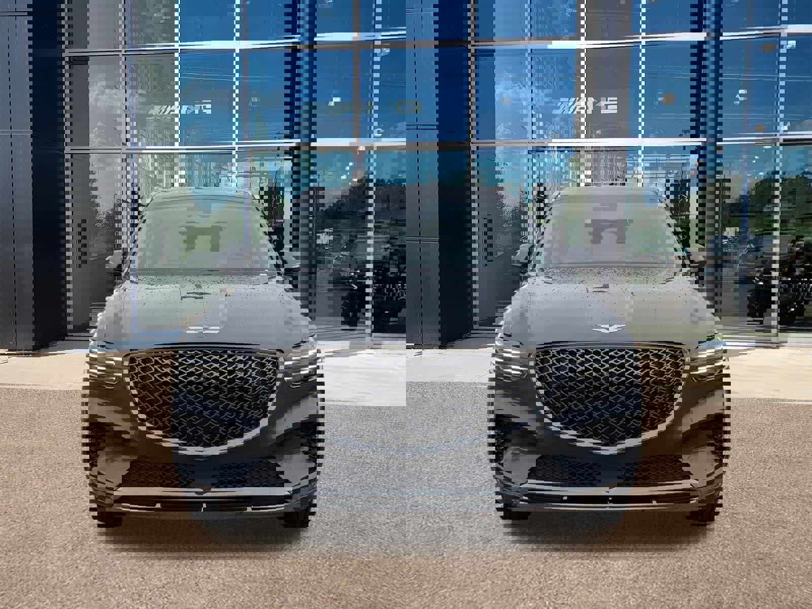 Used 2022 Genesis GV70 2.5T w/ Advanced Package image 2