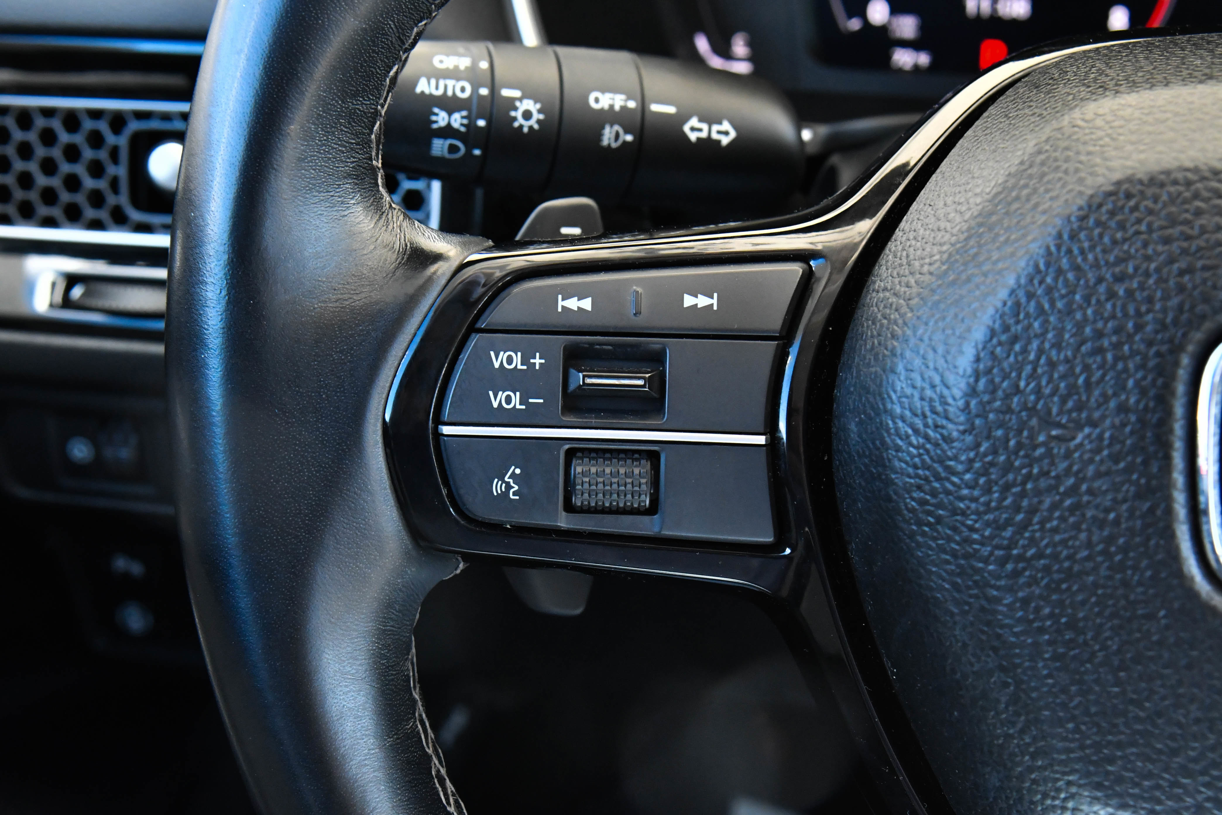 Used 2024 Honda Civic Touring image 34