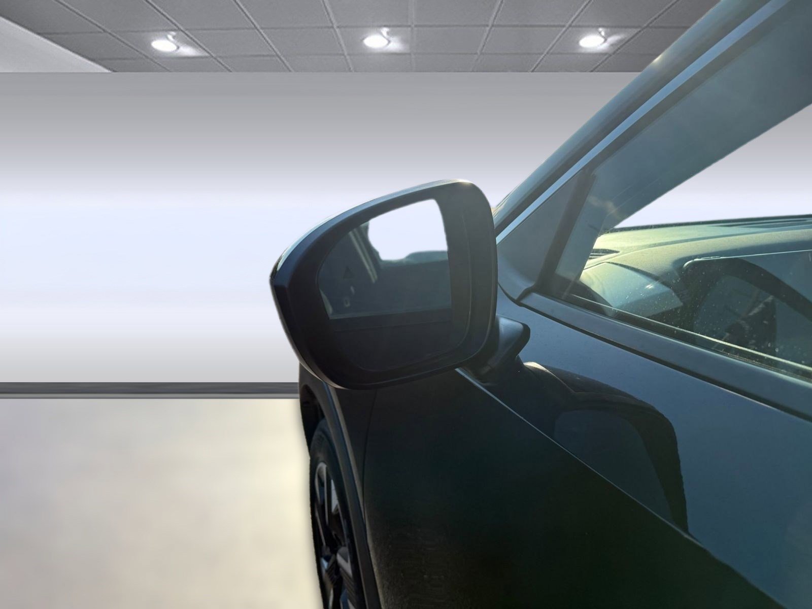 Certified 2025 Nissan Kicks SV image 20