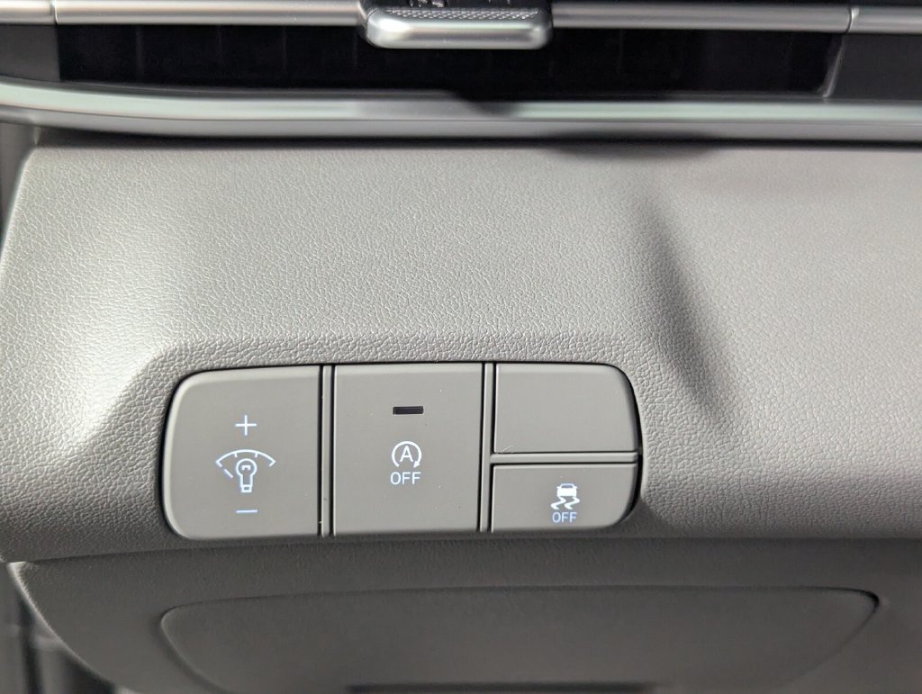 New 2026 Hyundai Elantra SE FWD image 13