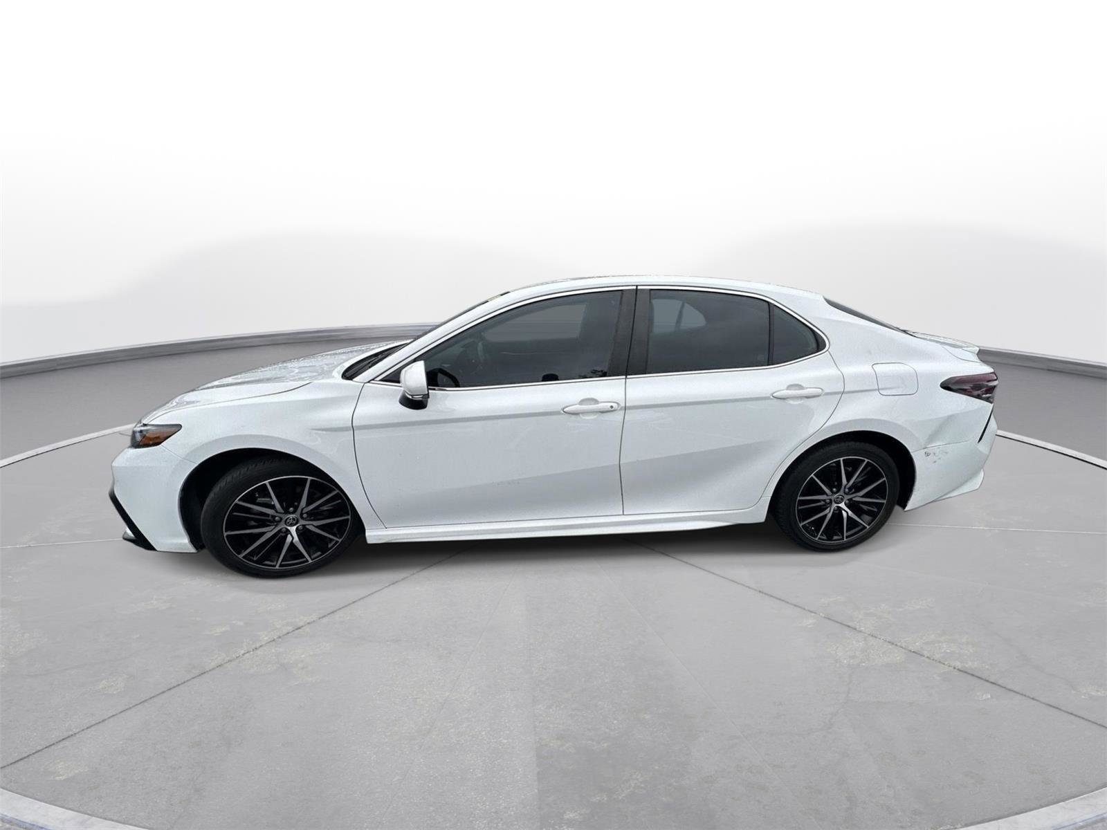 Certified 2023 Toyota Camry SE FWD image 43