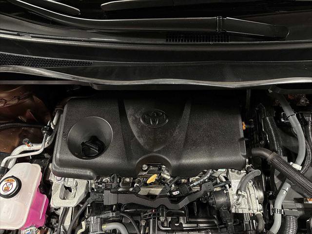 Certified 2023 Toyota Sienna XLE w/ XLE Plus Package image 12