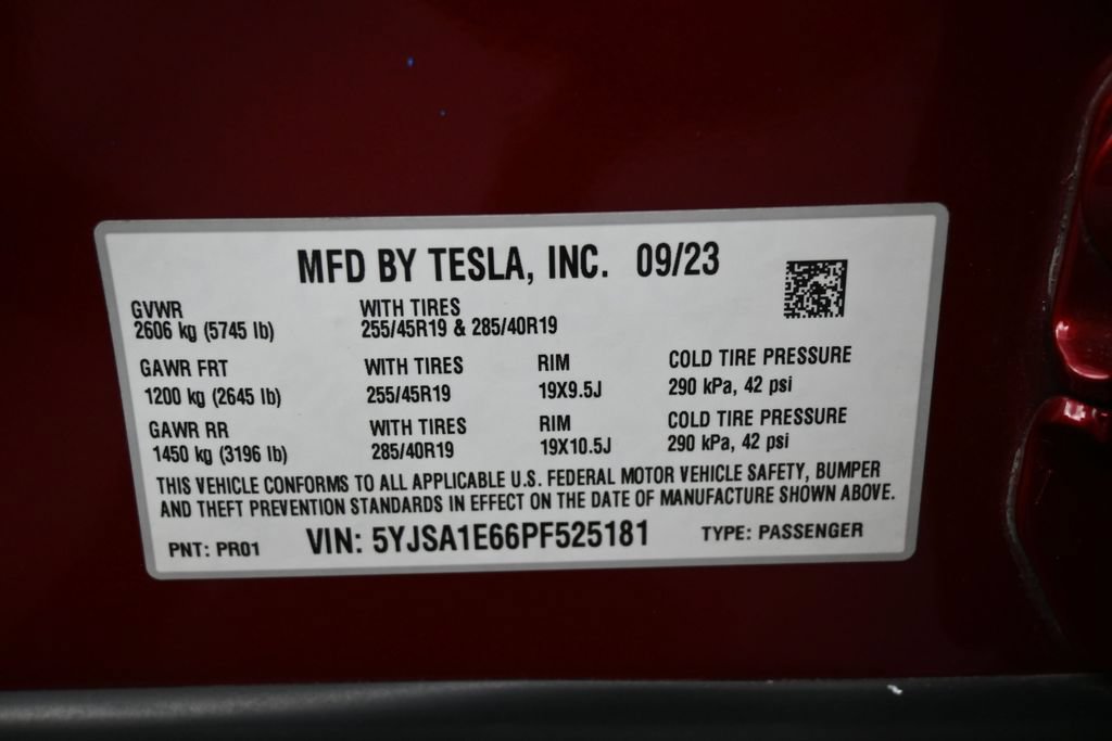 Used 2023 Tesla Model S Plaid AWD/4WD image 8