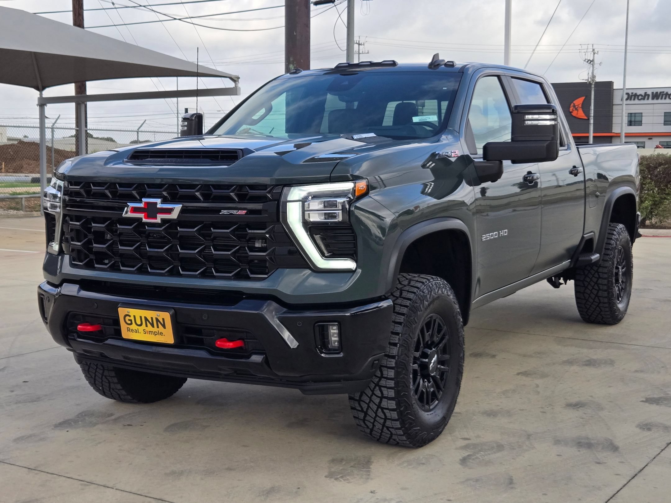 Certified 2025 Chevrolet Silverado 2500 ZR2 w/ Technology Package AWD/4WD image 3