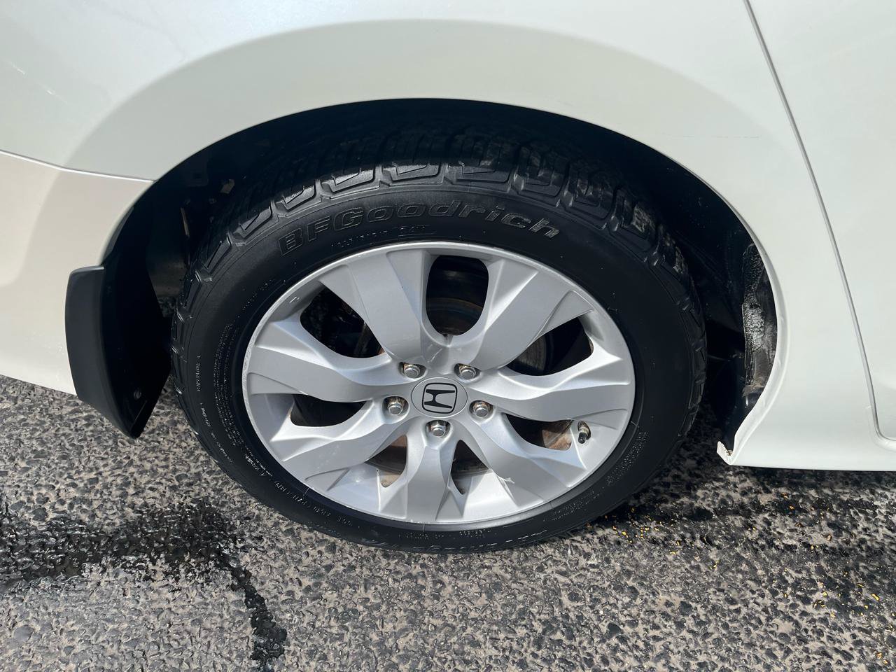 Used 2010 Honda Accord EX-L image 13