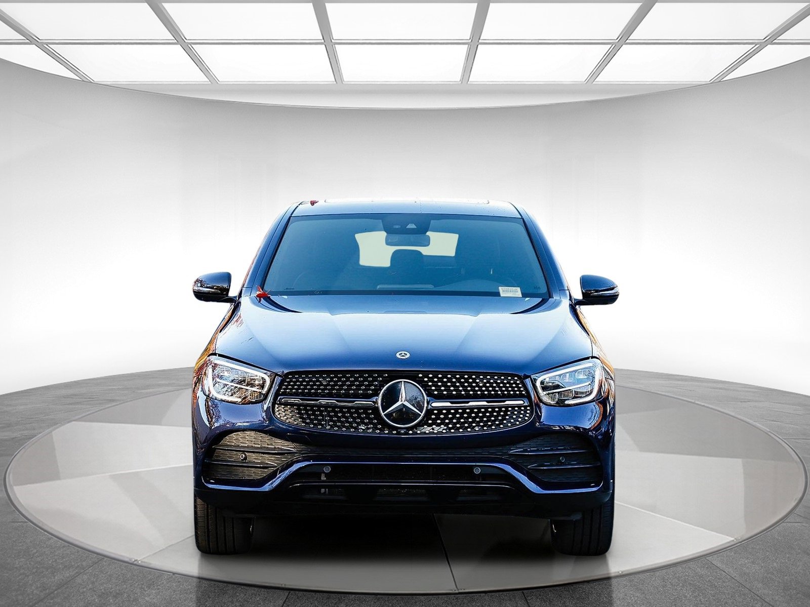 Used 2023 Mercedes-Benz GLC 300 4MATIC Coupe image 6