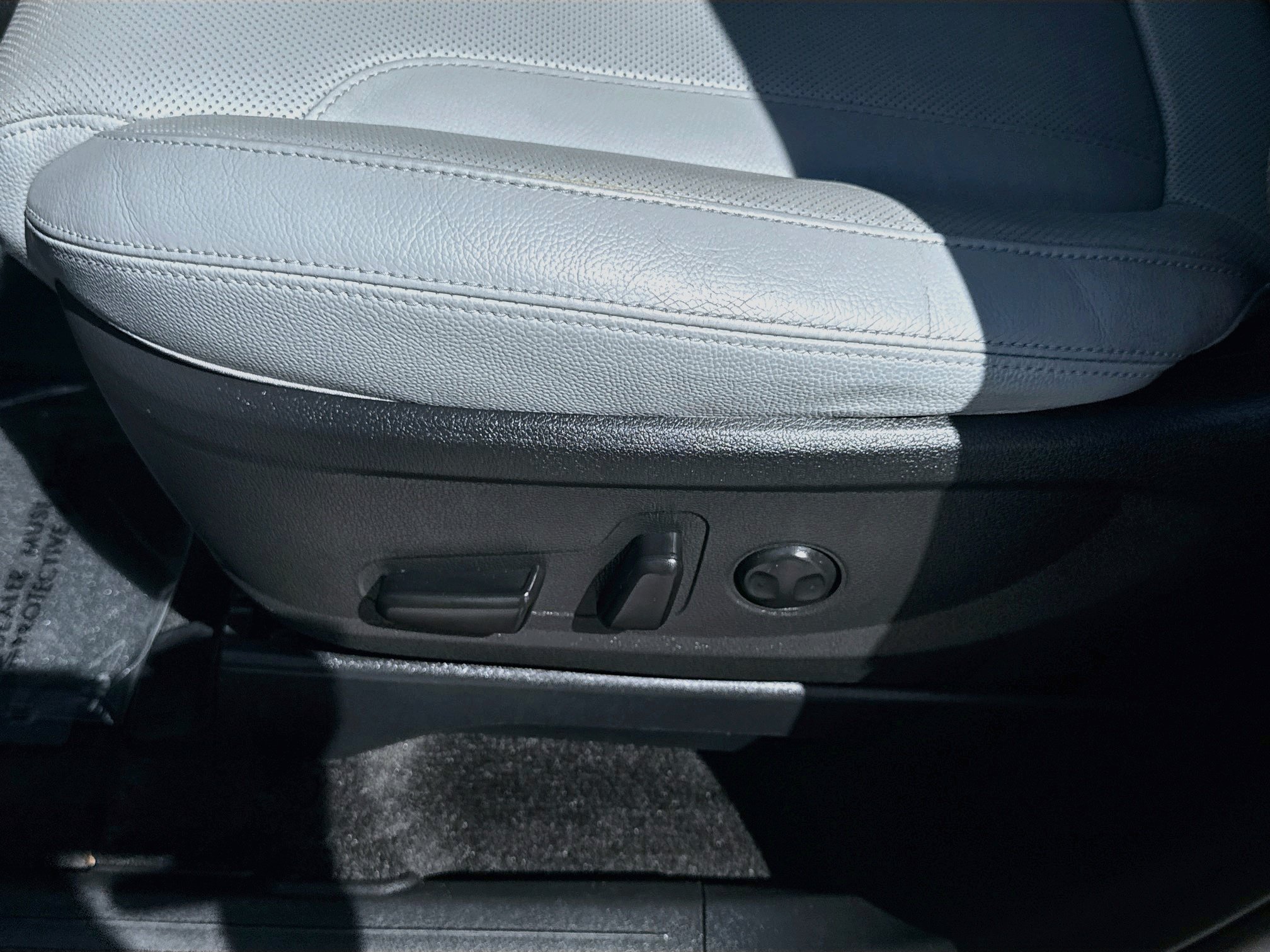 Used 2021 Hyundai Palisade SEL w/ Premium Package FWD image 15