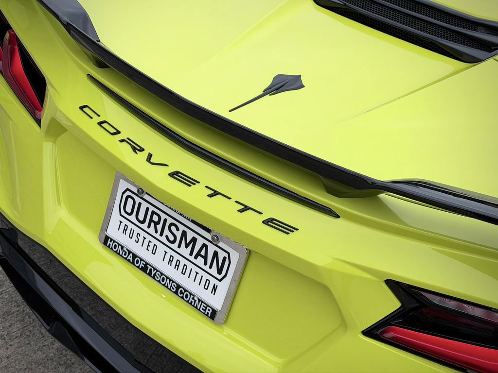 Used 2023 Chevrolet Corvette Stingray Preferred Conv w/ Z51 Performance Package RWD image 9