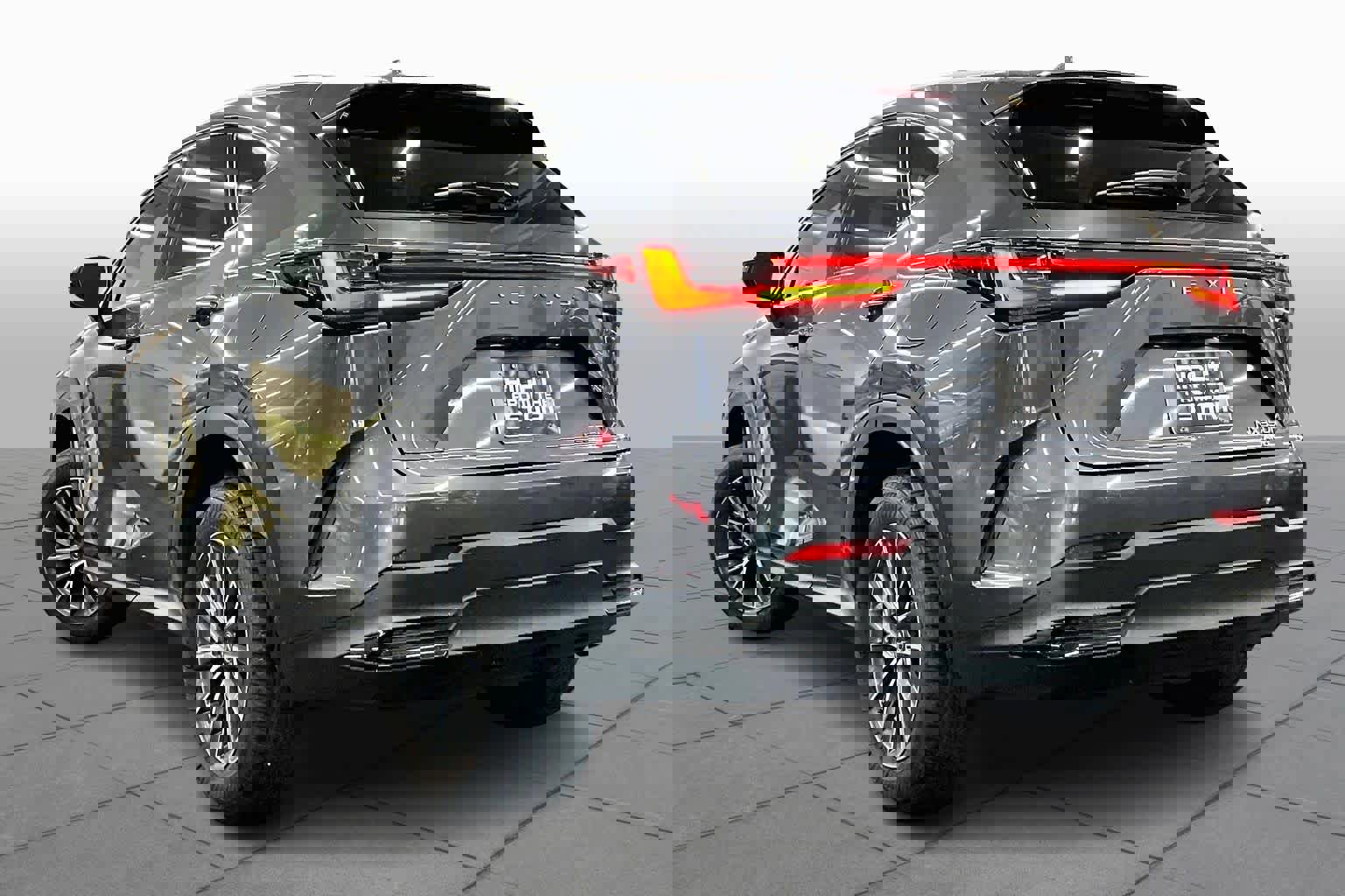 Used 2025 Lexus NX 350h AWD w/ Cold Area Package image 11