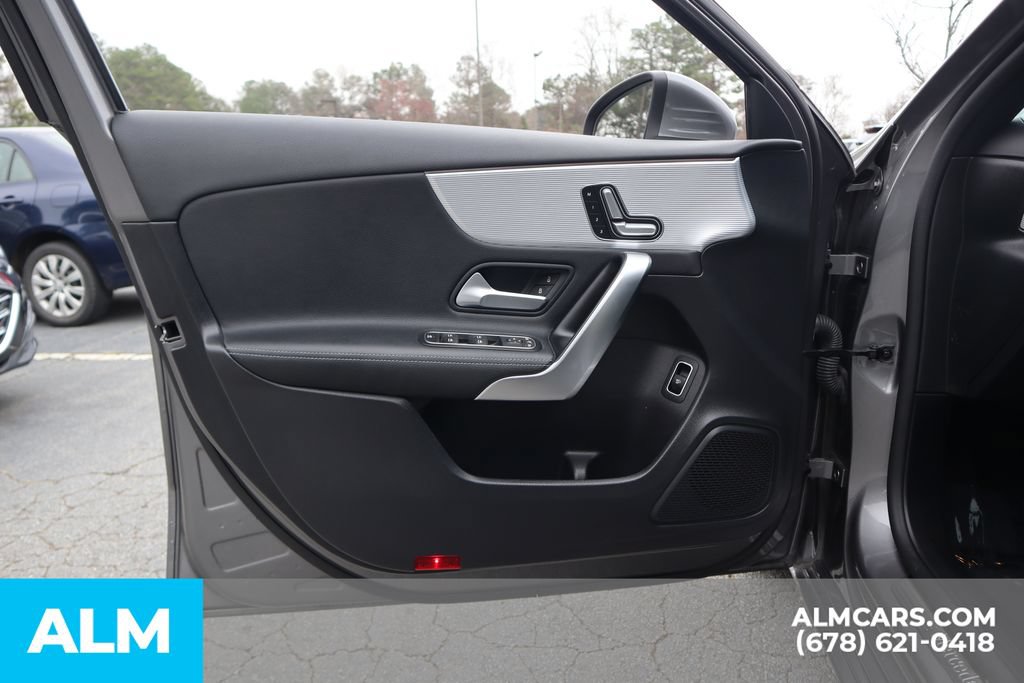 Used 2022 Mercedes-Benz A 220 image 10
