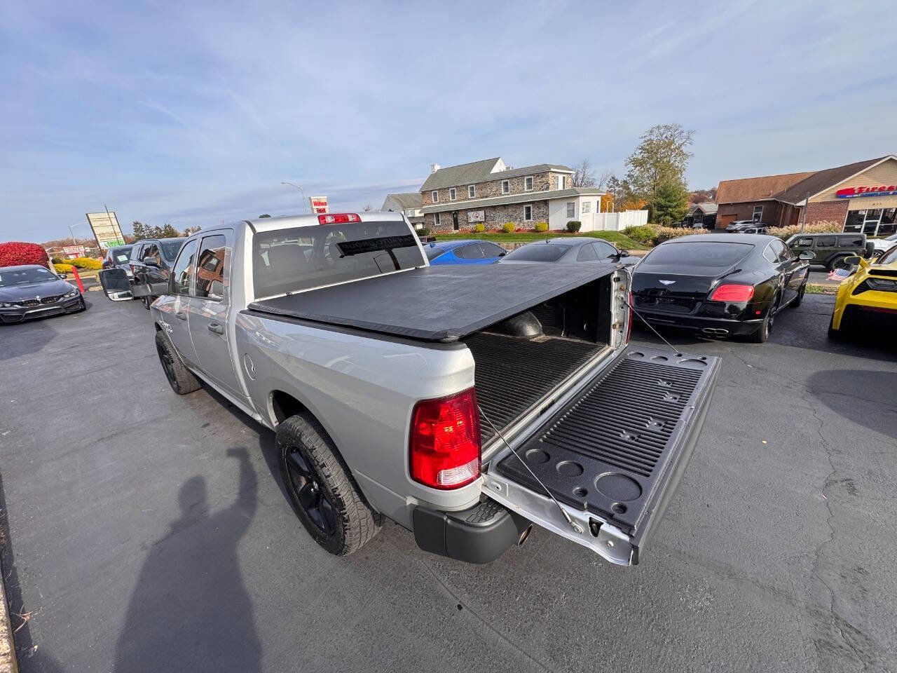 Used 2014 RAM 1500 Express image 11