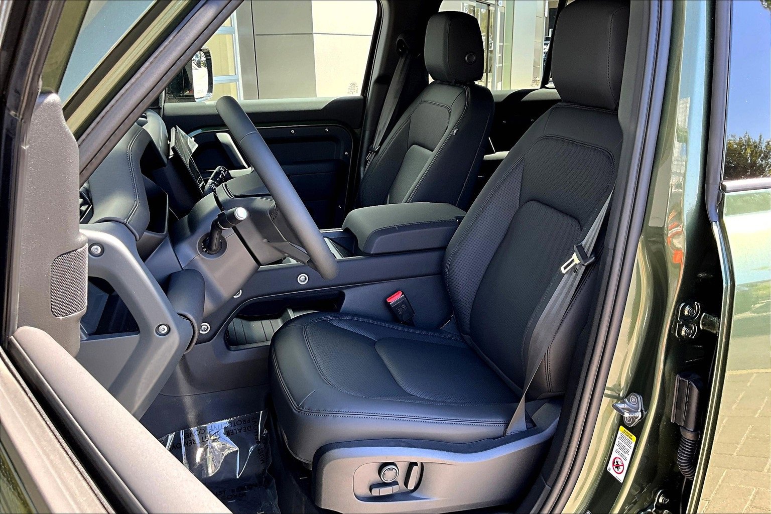 New 2026 Land Rover Defender 110 S image 9