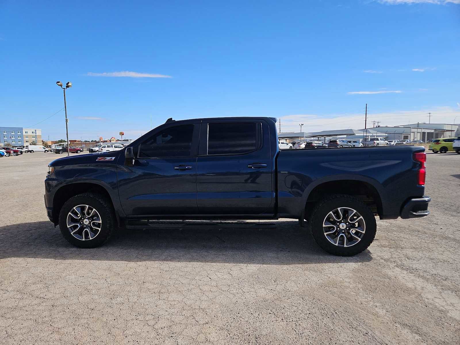 Used 2020 Chevrolet Silverado 1500 RST image 5