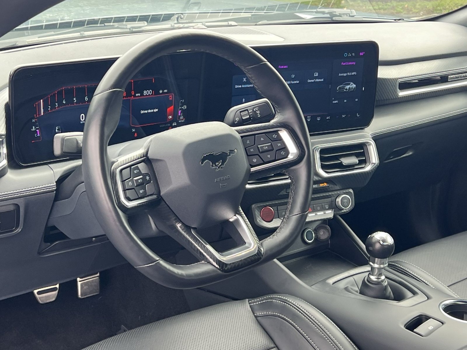 Used 2025 Ford Mustang GT Premium RWD image 15