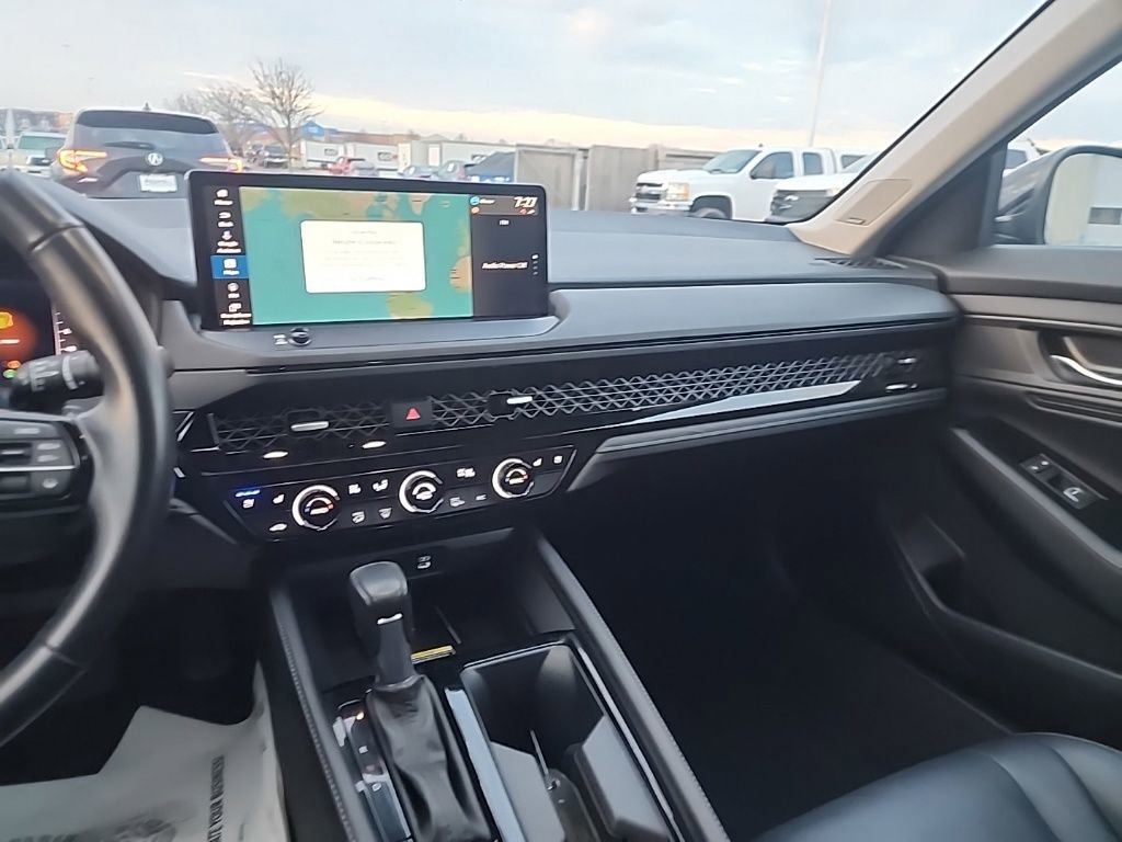 Used 2024 Honda Accord Touring image 28
