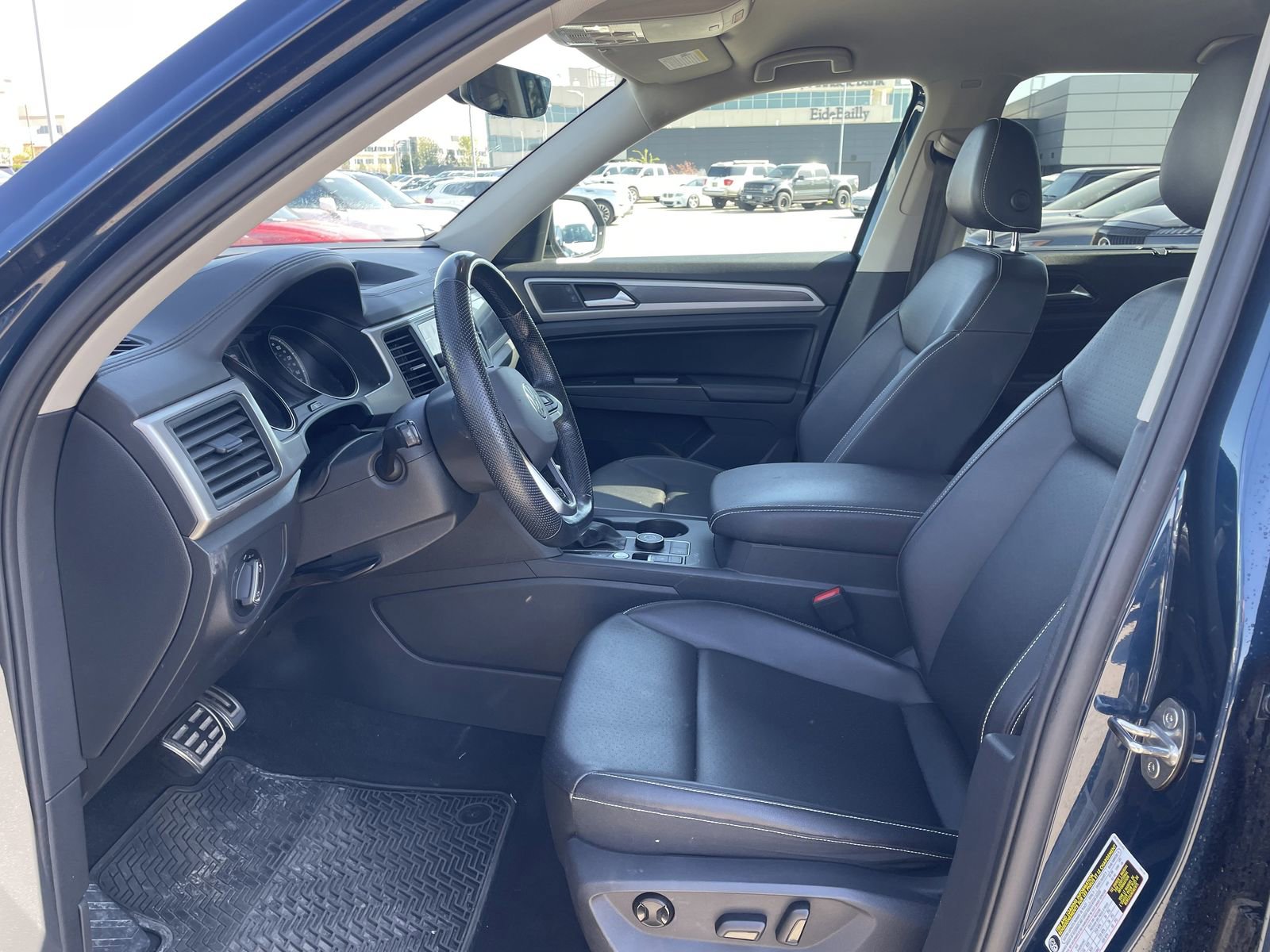 Used 2021 Volkswagen Atlas SE AWD/4WD image 6