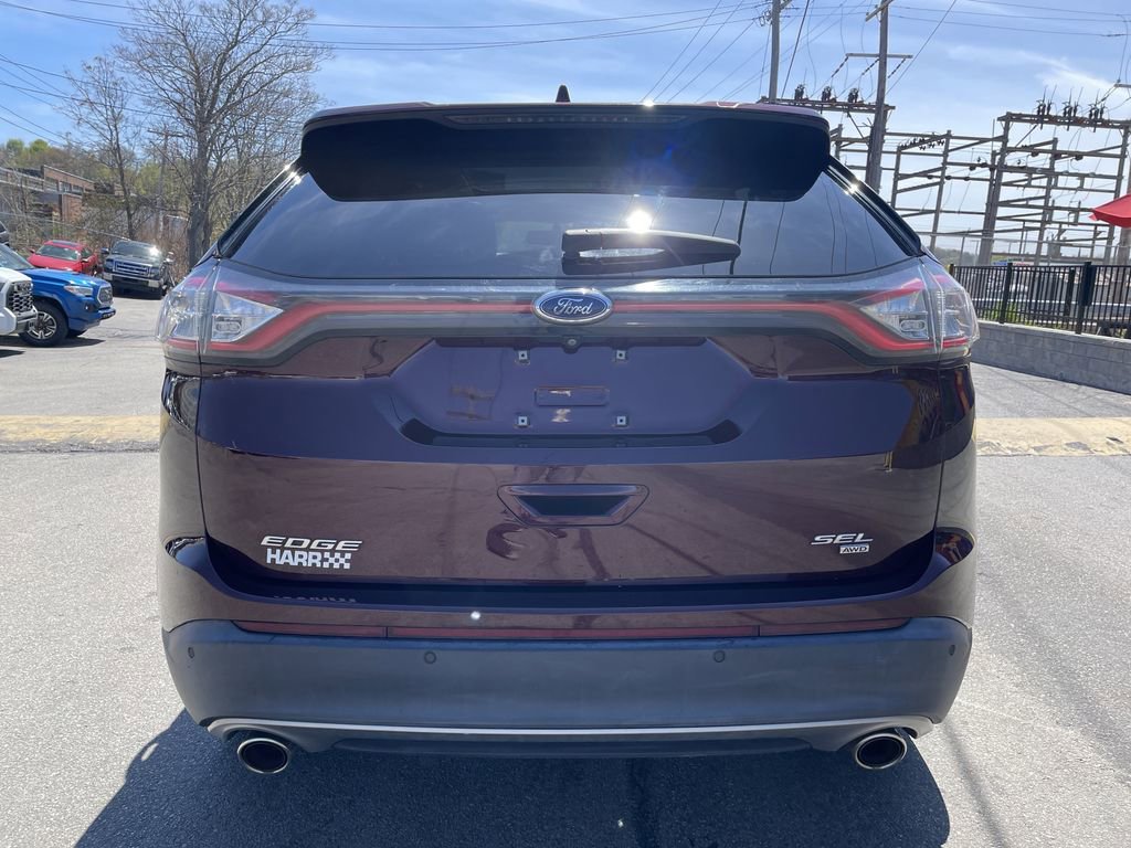 Used 2018 Ford Edge SEL w/ Equipment Group 201A AWD/4WD image 4