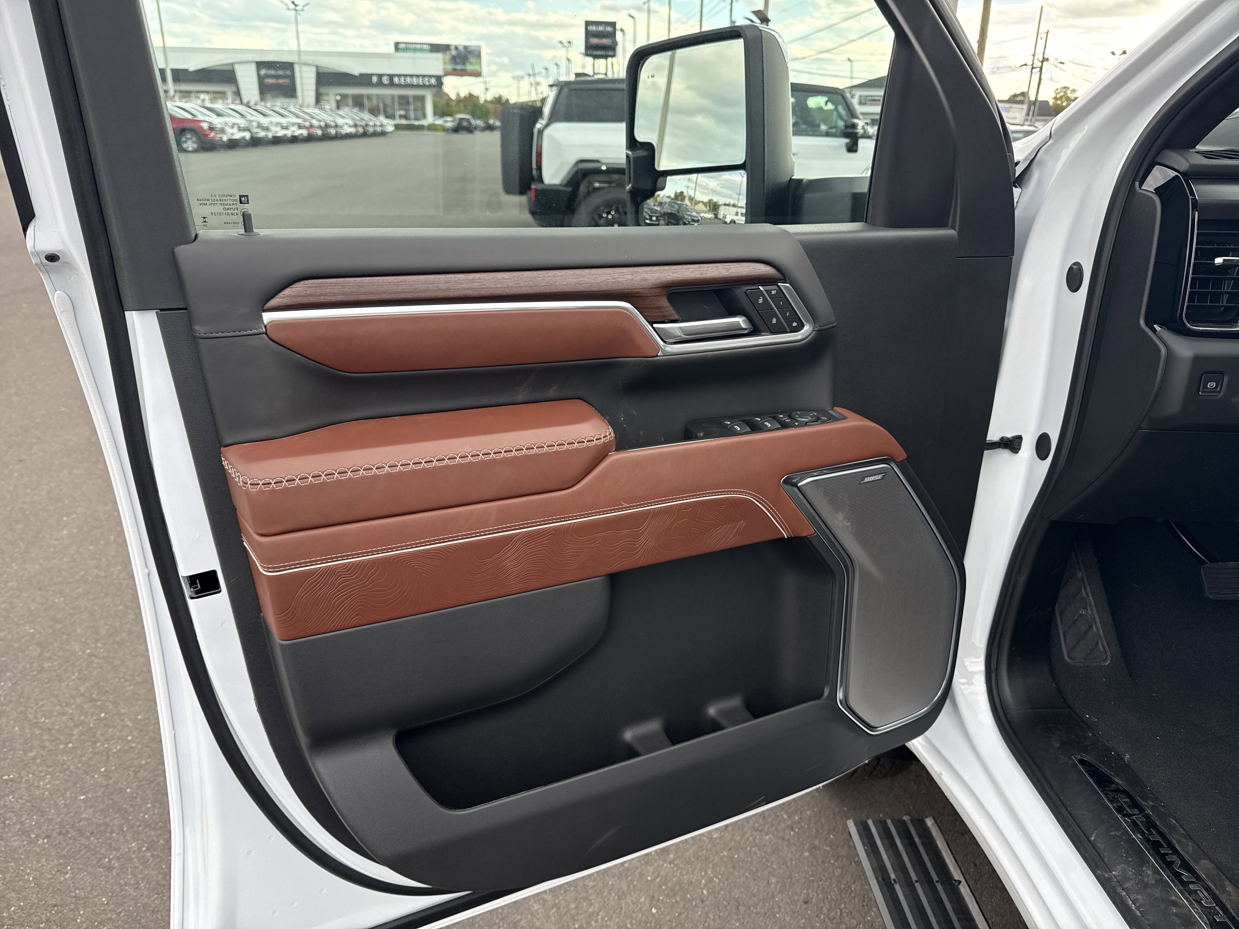 New 2026 GMC Sierra 3500 Denali Ultimate image 17