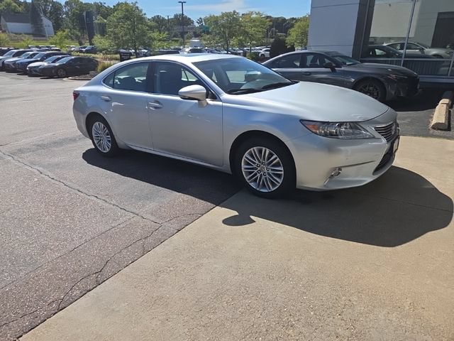 Used 2013 Lexus ES 350 w/ Luxury Pkg FWD image 27