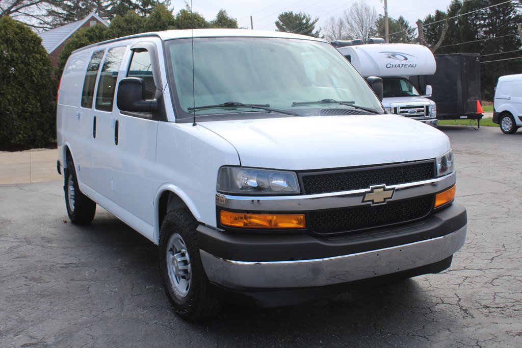 Used 2019 Chevrolet Express 2500 w/ Driver Convenience Package image 10