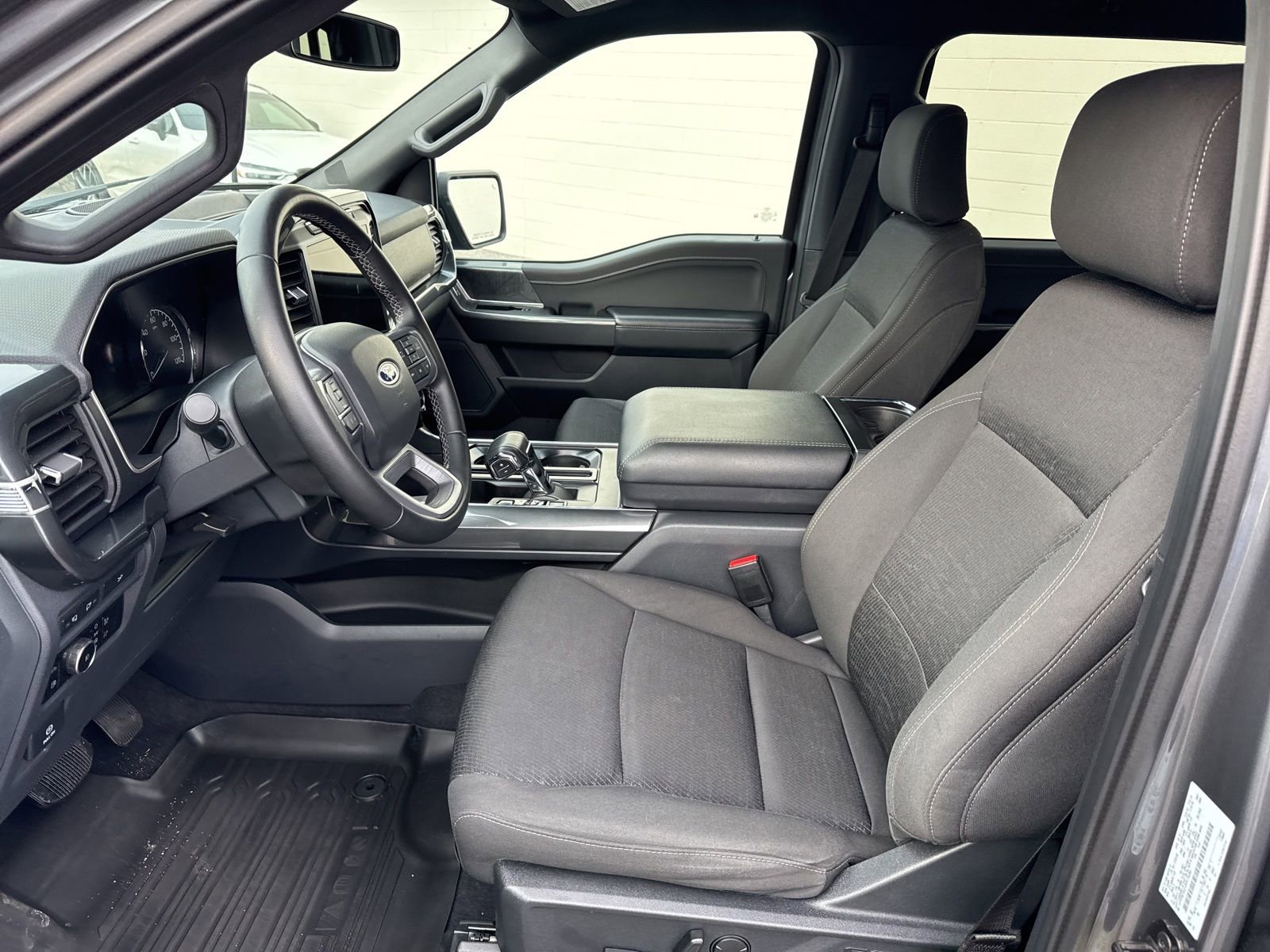 Used 2023 Ford F150 XLT w/ Equipment Group 302A High image 19