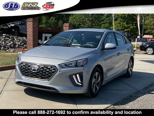 Used 2022 Hyundai Ioniq SE FWD image 3