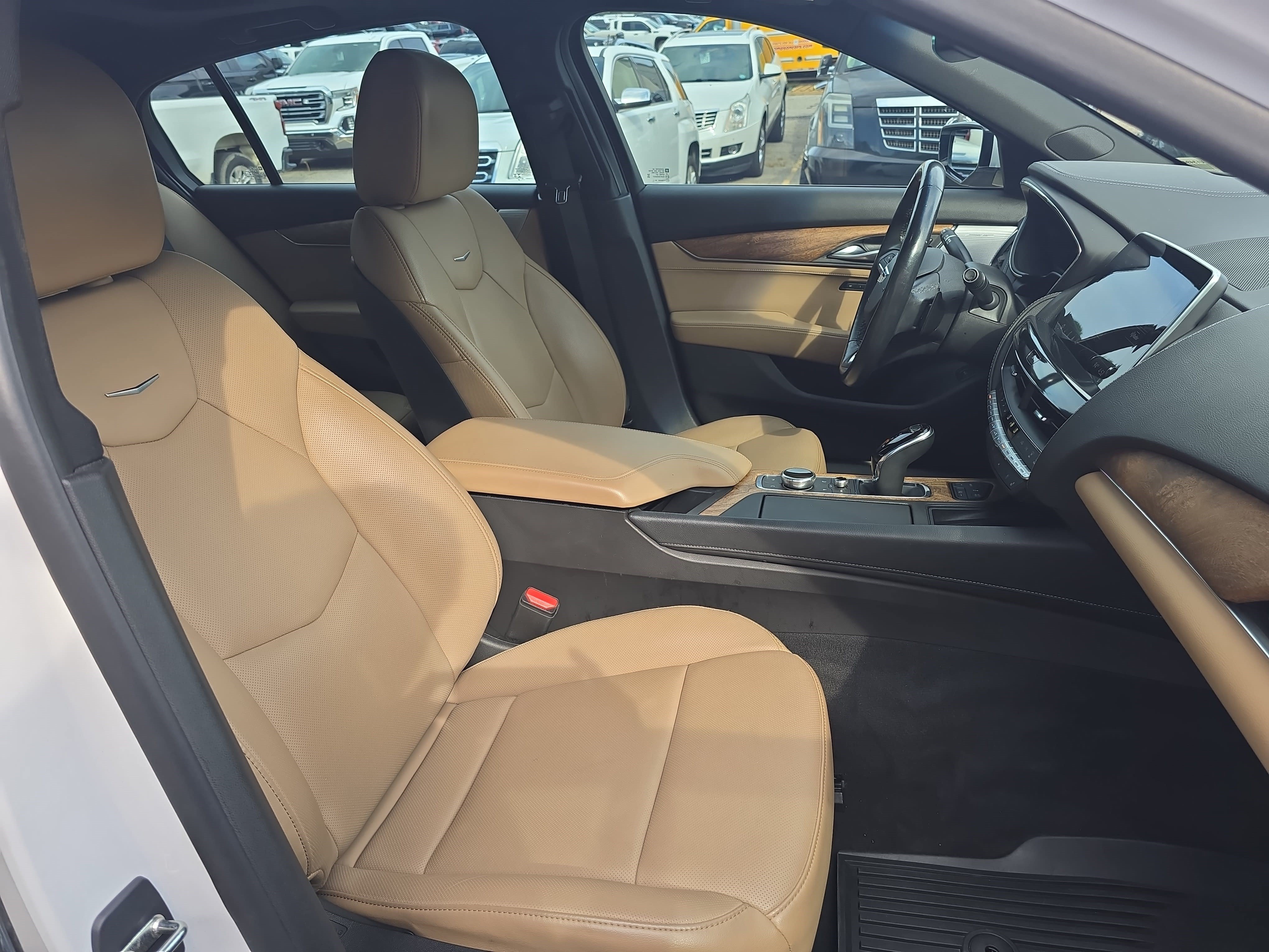 Used 2023 Cadillac CT5 Premium Luxury RWD image 10