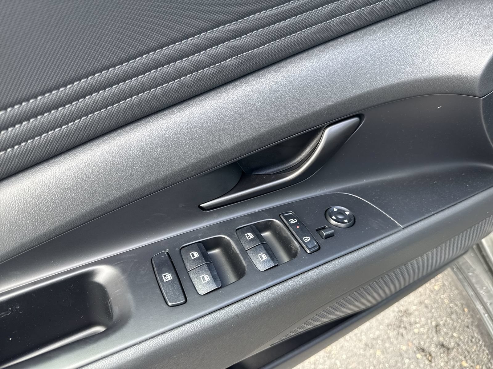 New 2026 Hyundai Elantra Sport FWD image 15
