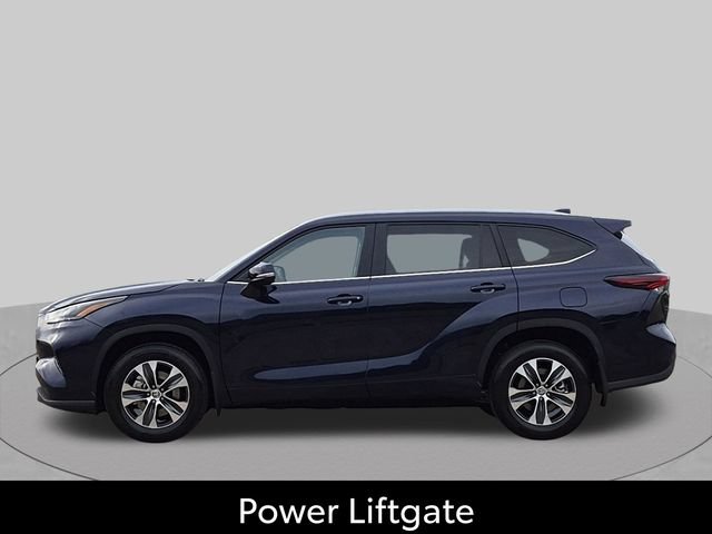 Certified 2026 Toyota Highlander XLE AWD/4WD image 10