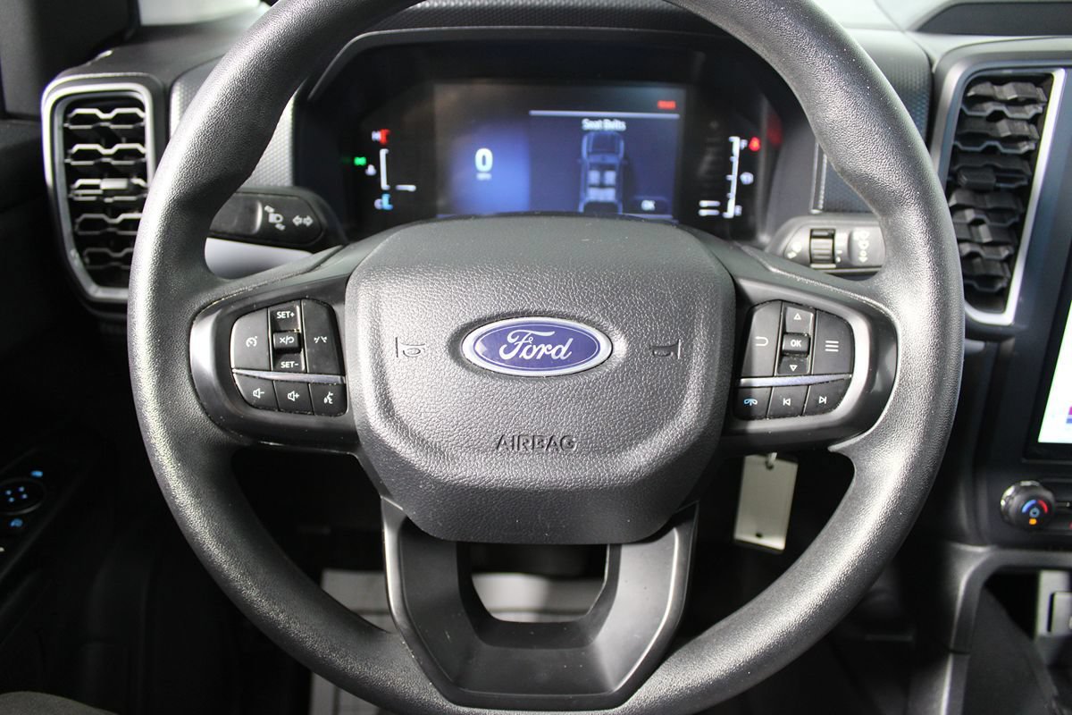 Used 2024 Ford Ranger XL w/ Trailer Tow Package RWD image 16