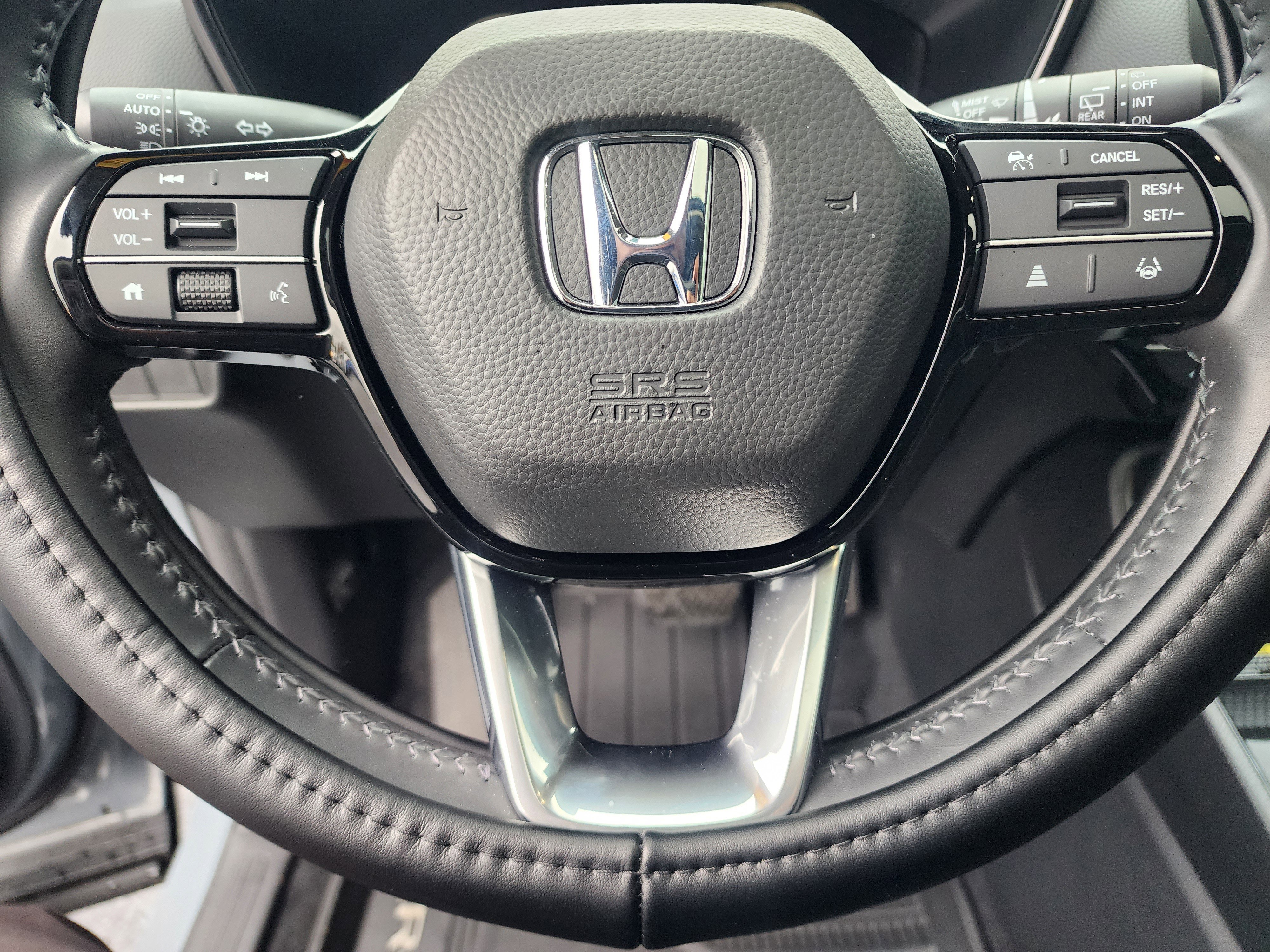 Used 2025 Honda CR-V EX-L image 27