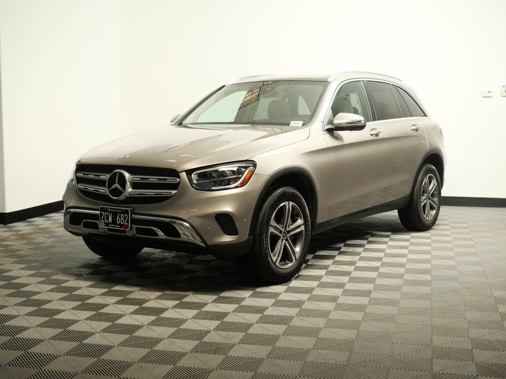 Used 2022 Mercedes-Benz GLC 300 4MATIC image 4