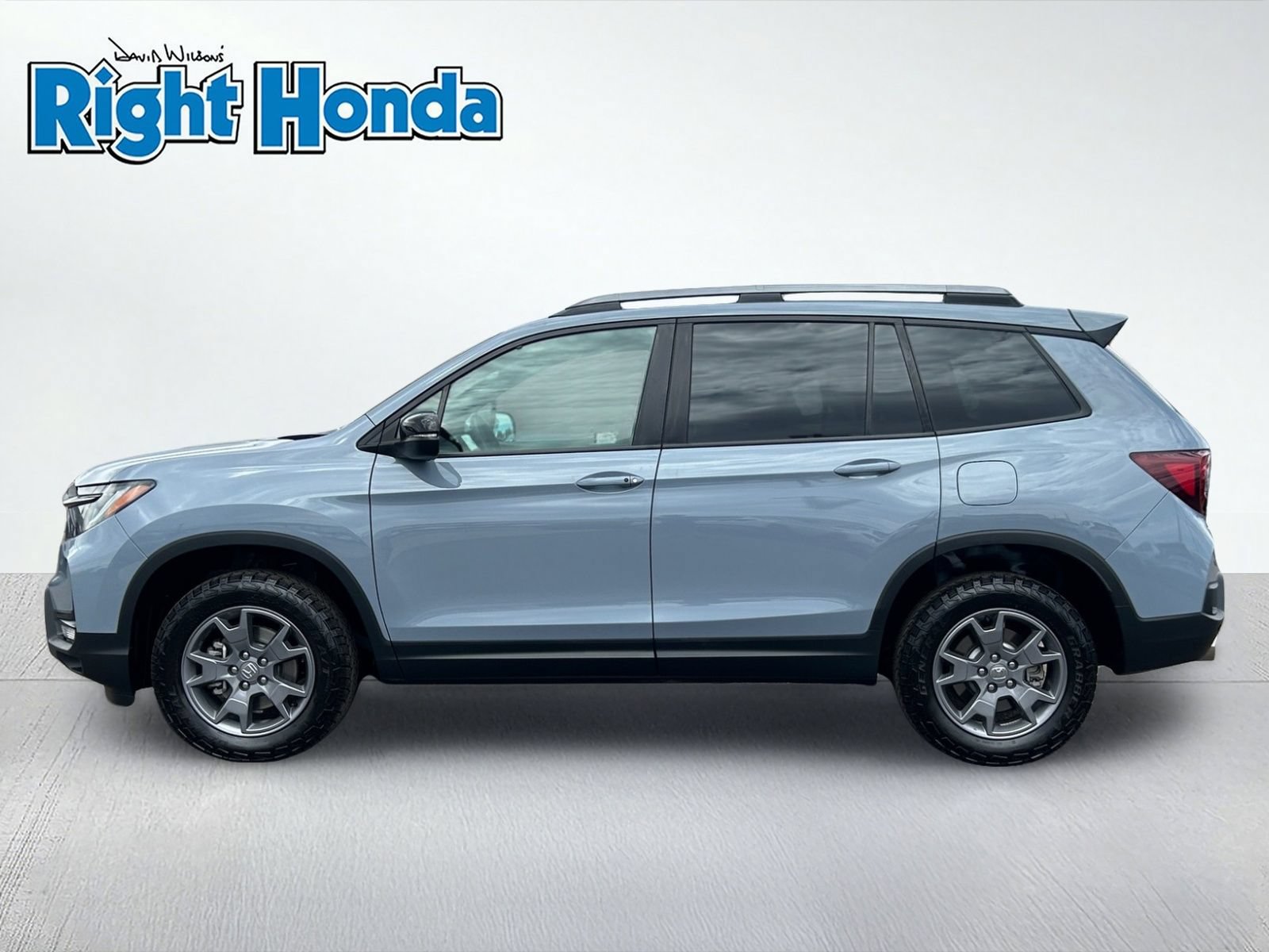 Certified 2024 Honda Passport TrailSport image 4