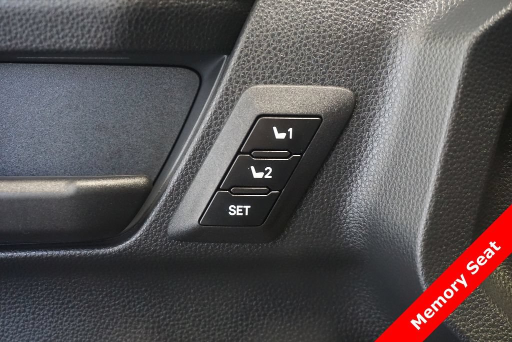 Used 2025 Toyota 4Runner TRD Off-Road Premium AWD/4WD image 7