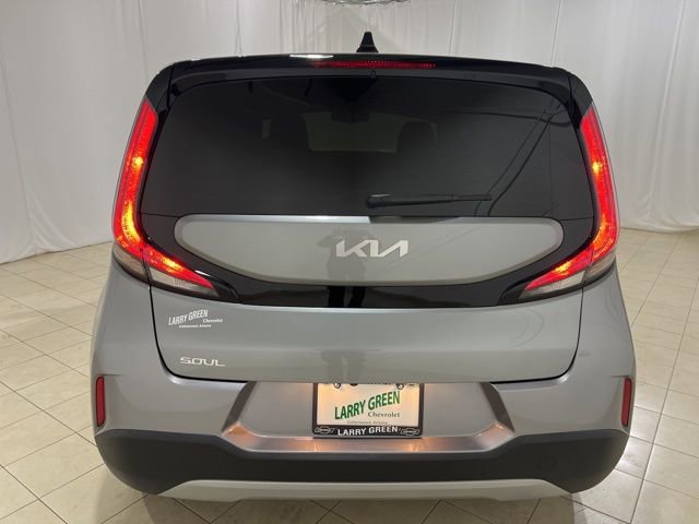 Used 2025 Kia Soul S image 4