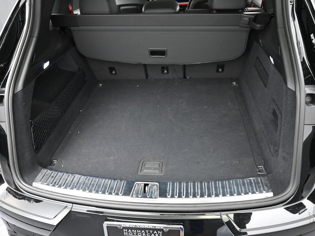 Certified 2025 Porsche Cayenne S AWD/4WD image 34
